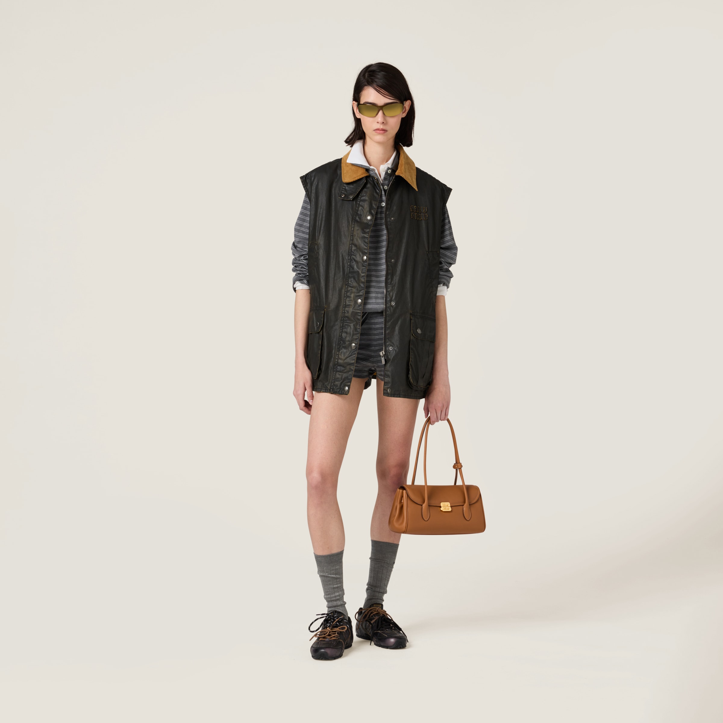 関税込 MiuMiu Resin-finish poplin vest ジャケット 三越伊勢丹 | MIU MIU/ミュウミュウ通販 | ポプリン襟付
