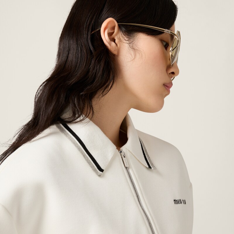 粘合珠地布和科技针织布夹克外套