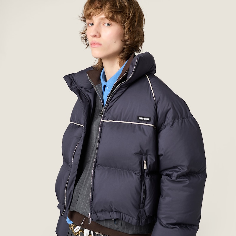 科技Pongé羽绒夹克