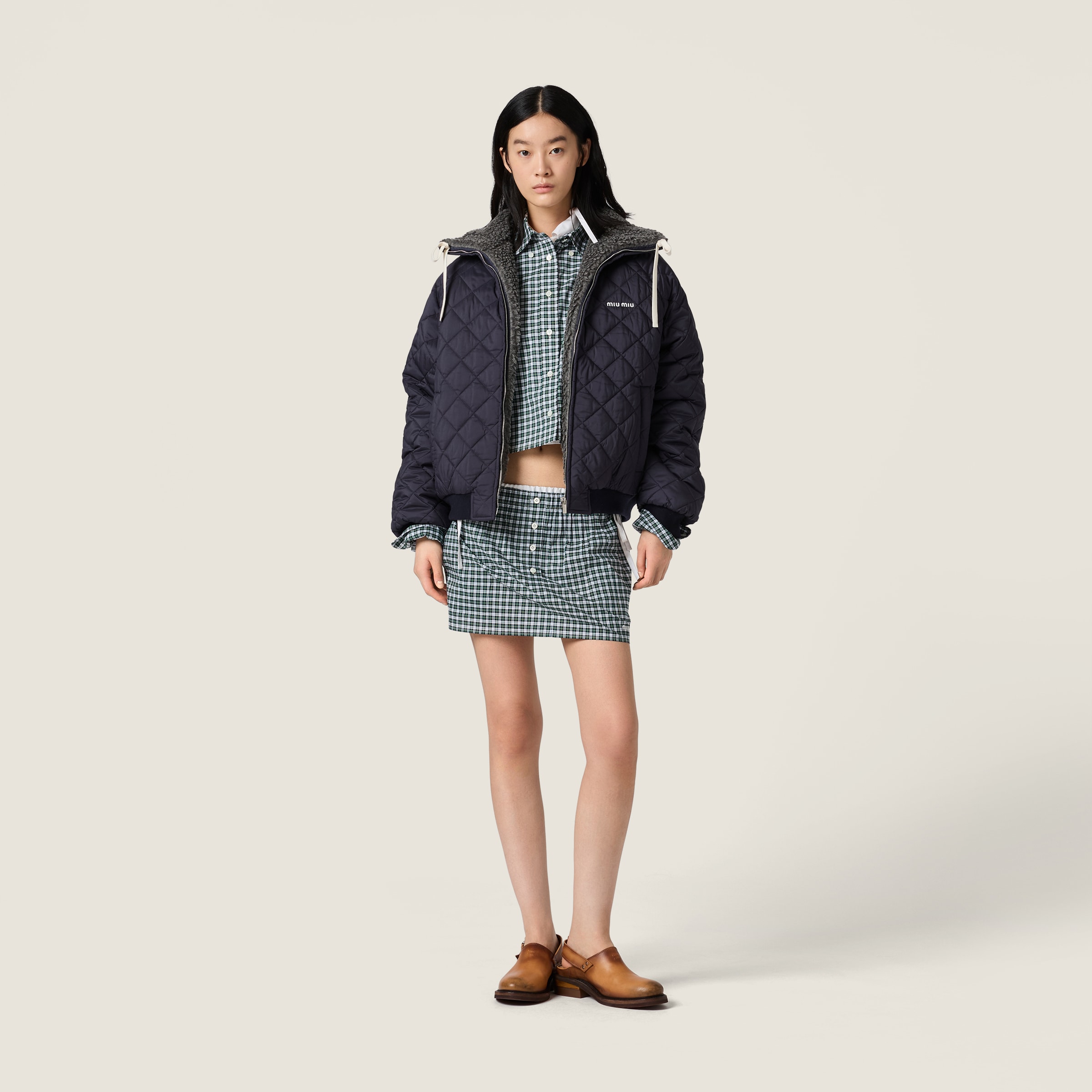 Technical pongé down jacket - thumbnail 2