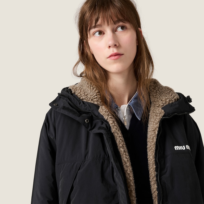 Chaqueta de plumas de pongé