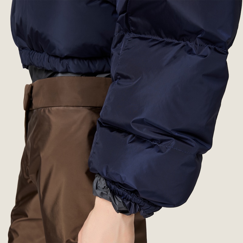 Cropped technical fabric down jacket