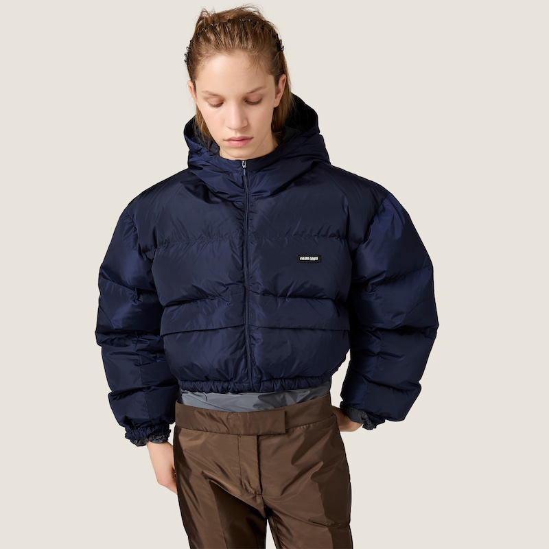Cropped technical fabric down jacket