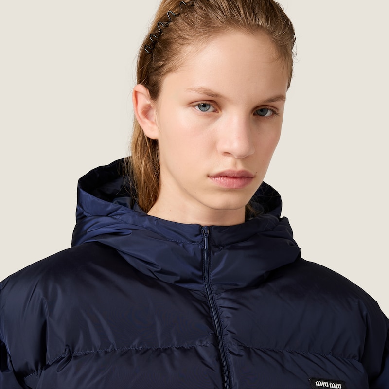 Cropped technical fabric down jacket