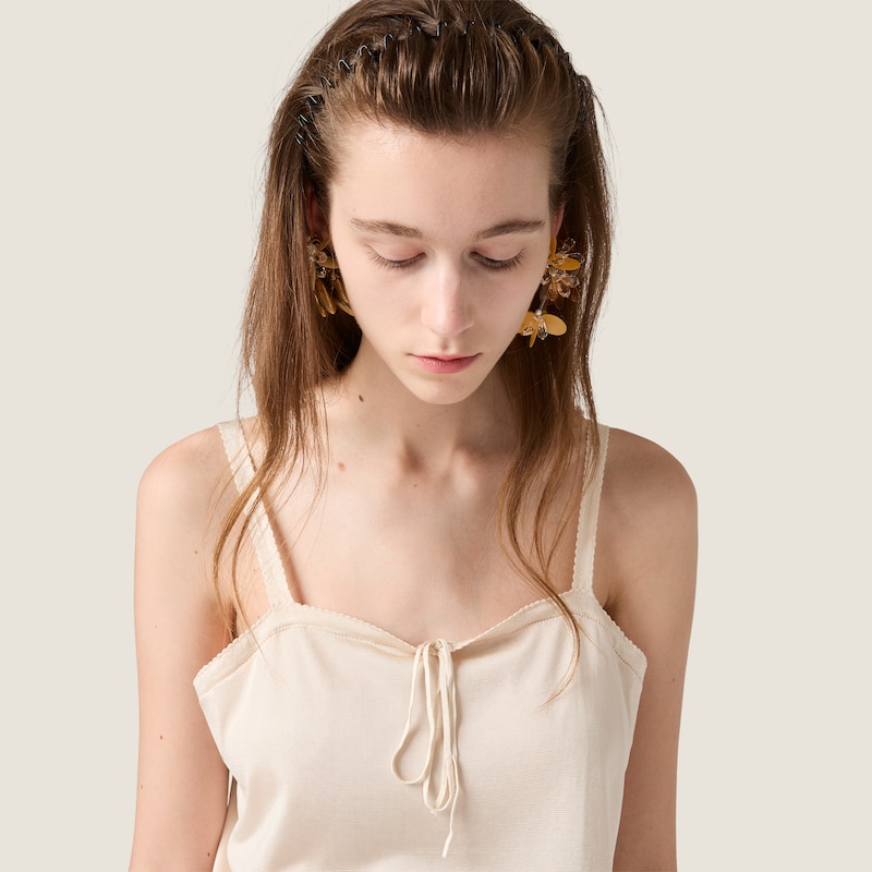 Robe courte en soie