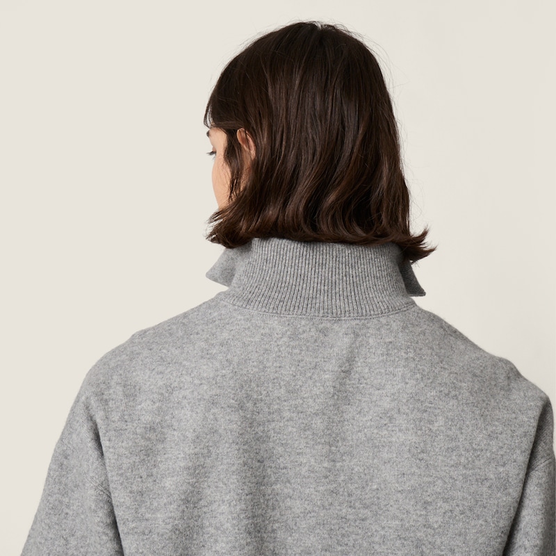 Cashmere and jersey zipper cardigan