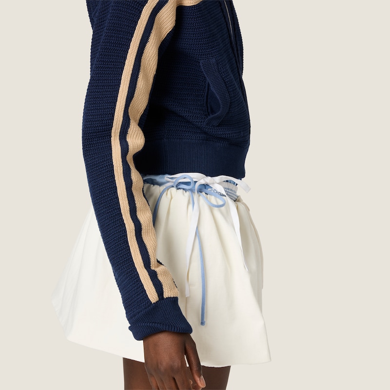 Cardigan en coton crochet