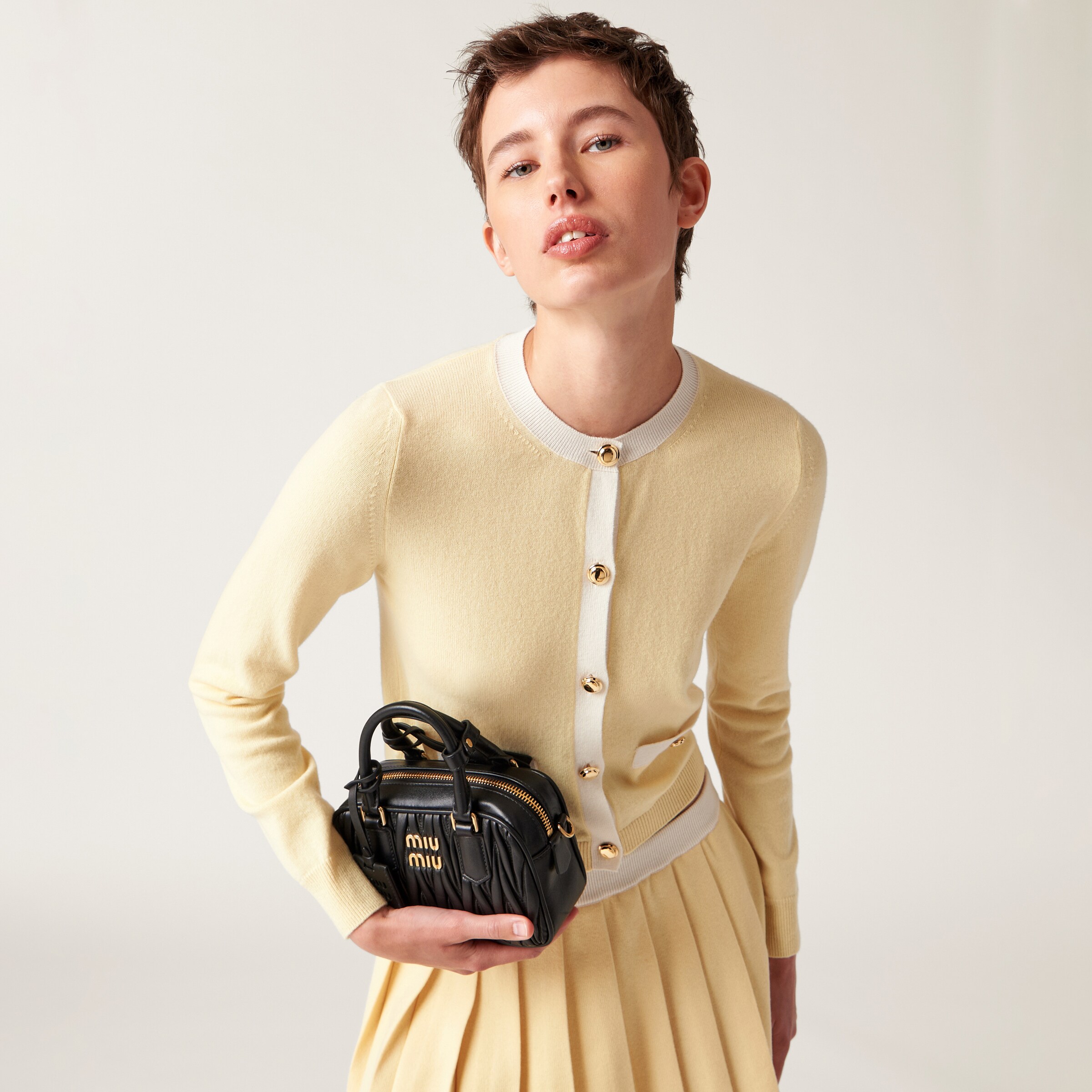 MIUMIU 26S LONG SLEEVE KNIT CARDIGAN 1025 main image 1