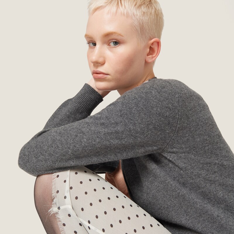 Cashmere knit cardigan