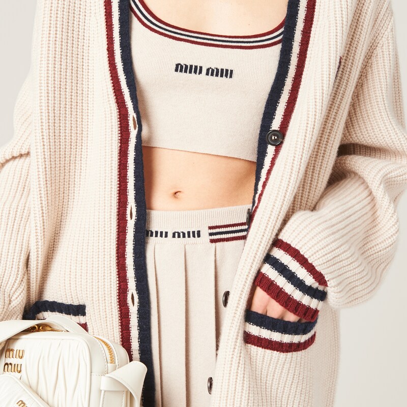 Cashmere knit cardigan