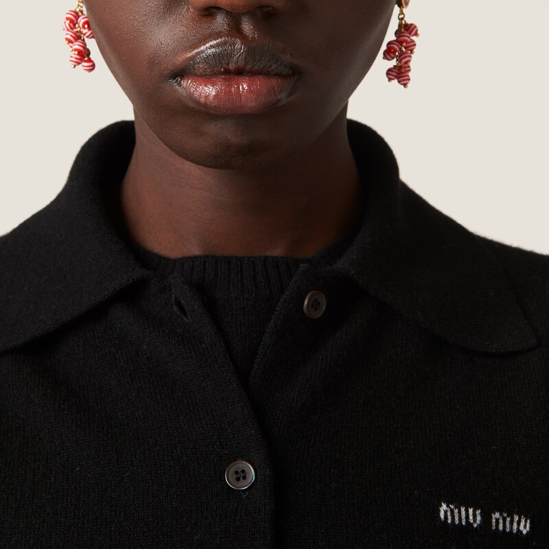 Cashmere knit cardigan