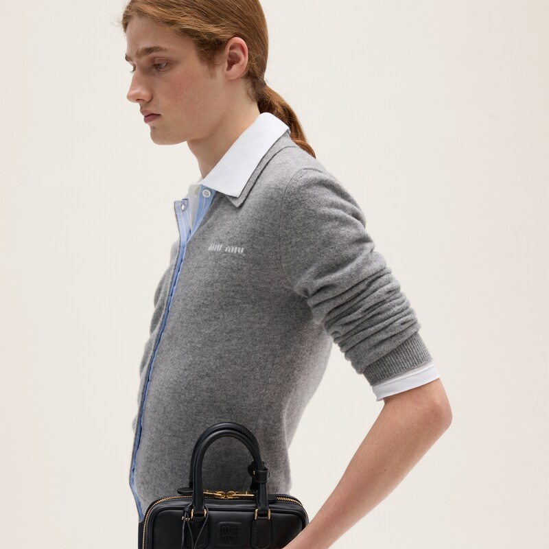 كارديغان من الكشمير