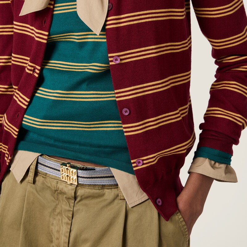 كارديغان مخطط من الحرير والكشمير