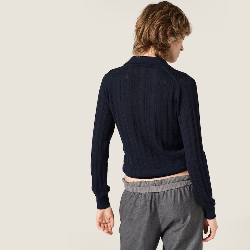 Buttoned cashmere cardigan