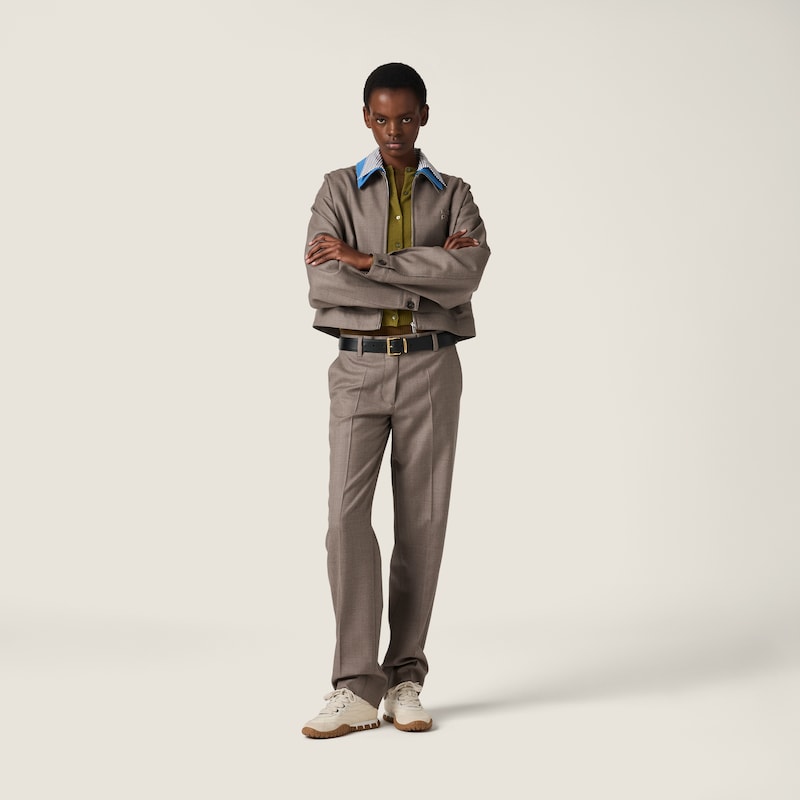 Cashmere cardigan with collar