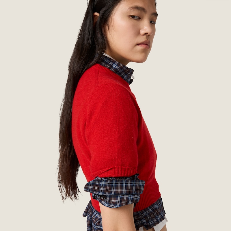 Pull court en cachemire