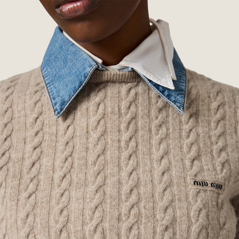 Wool and cashmere knit sweater
