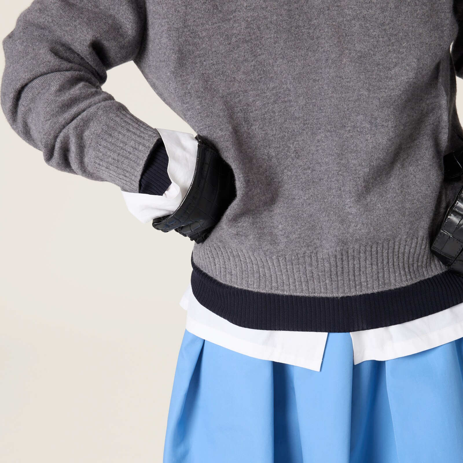 MIU style navy sweater
