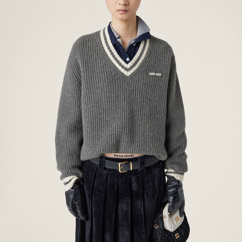 Wool and cashmere V-neck sweater