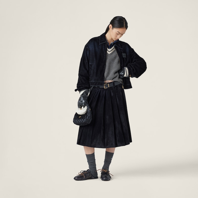 Wool and cashmere V-neck sweater