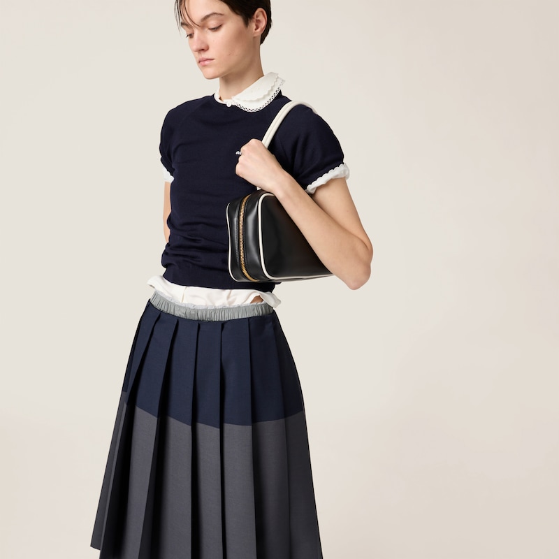 Maglia girocollo in lana