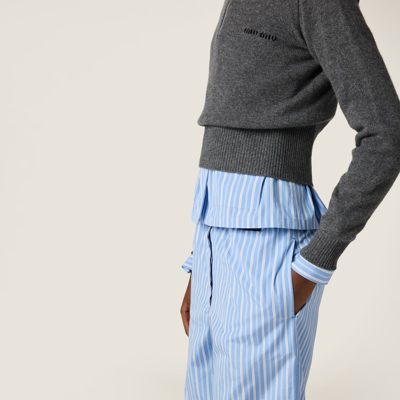 เสื้อสเวตเตอร์ผ้าแคชเมียร์แบบซิปครึ่งตัว