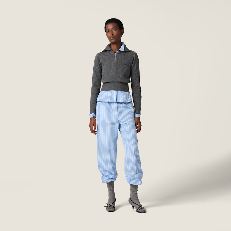 เสื้อสเวตเตอร์ผ้าแคชเมียร์แบบซิปครึ่งตัว