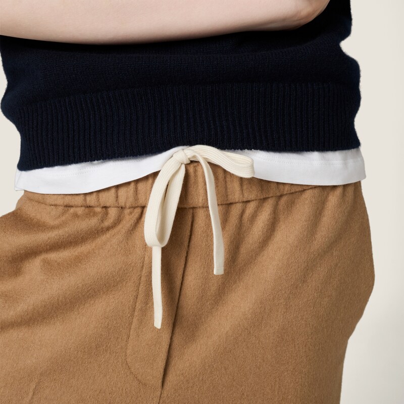 Cashmere crew-neck sweater