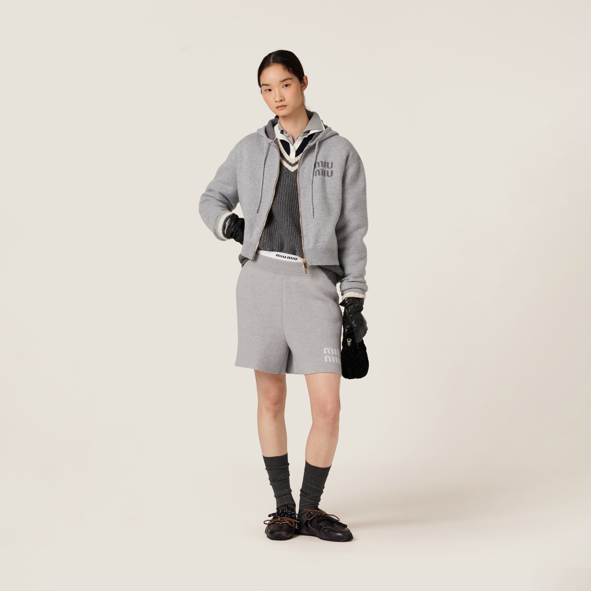 Miu Miu Double Cashmere Shorts In Grey