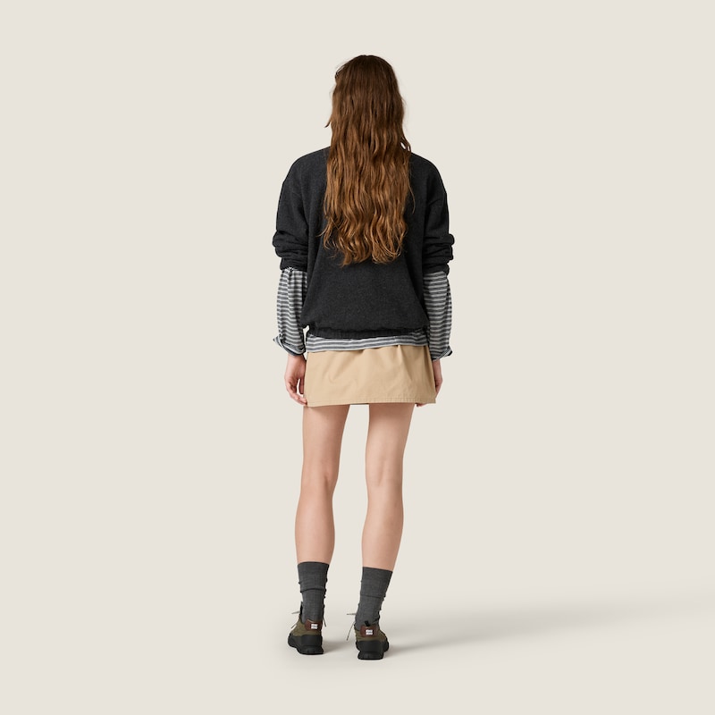 Cashmere sweater