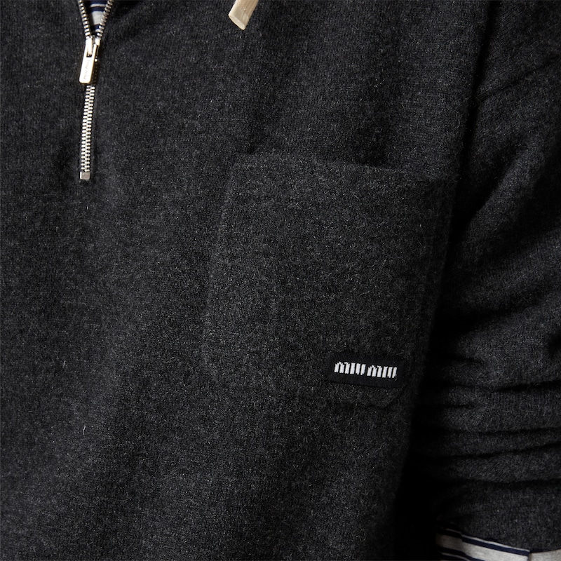 Cashmere sweater