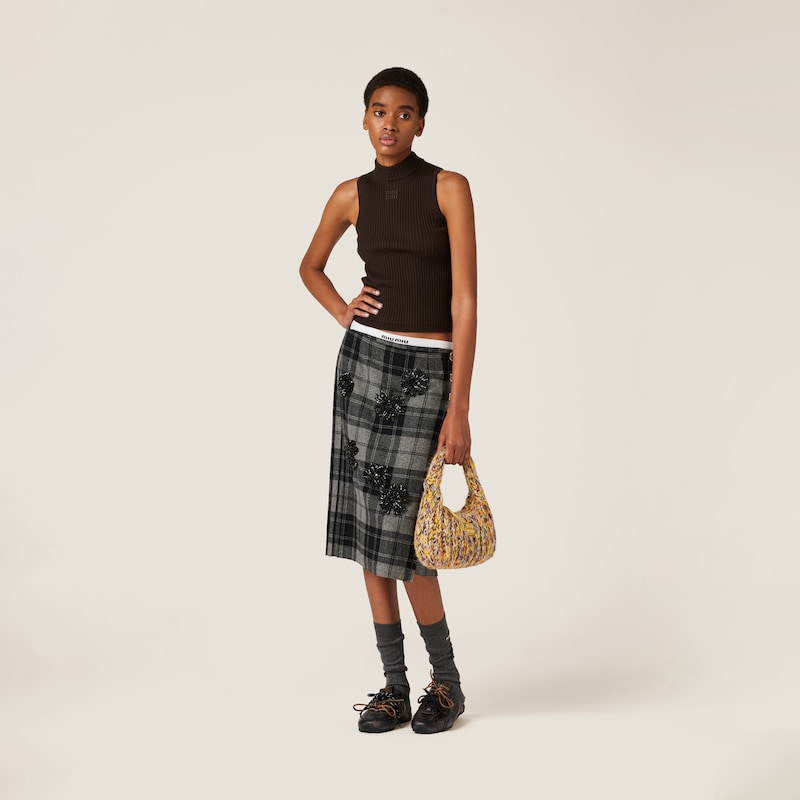 Ribbed knit wool turtleneck top