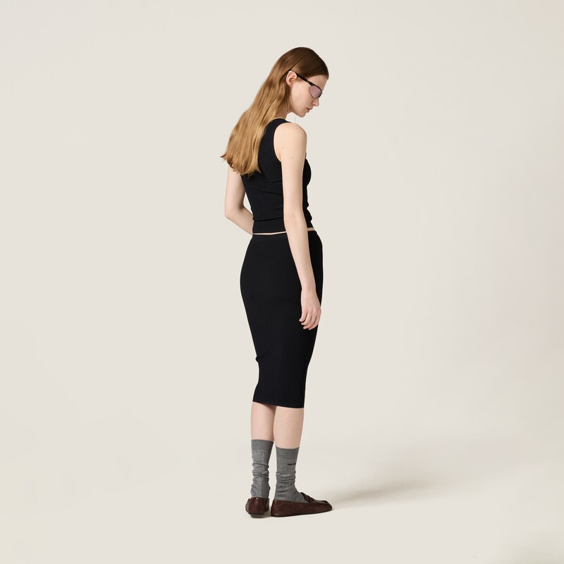 粘胶纤维背心上衣