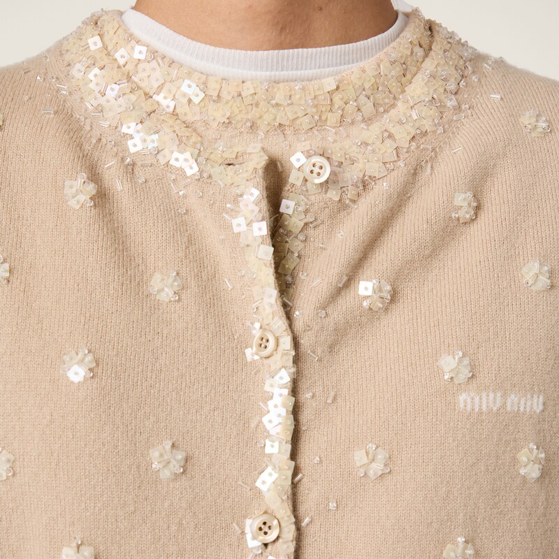 Embroidered cashmere vest