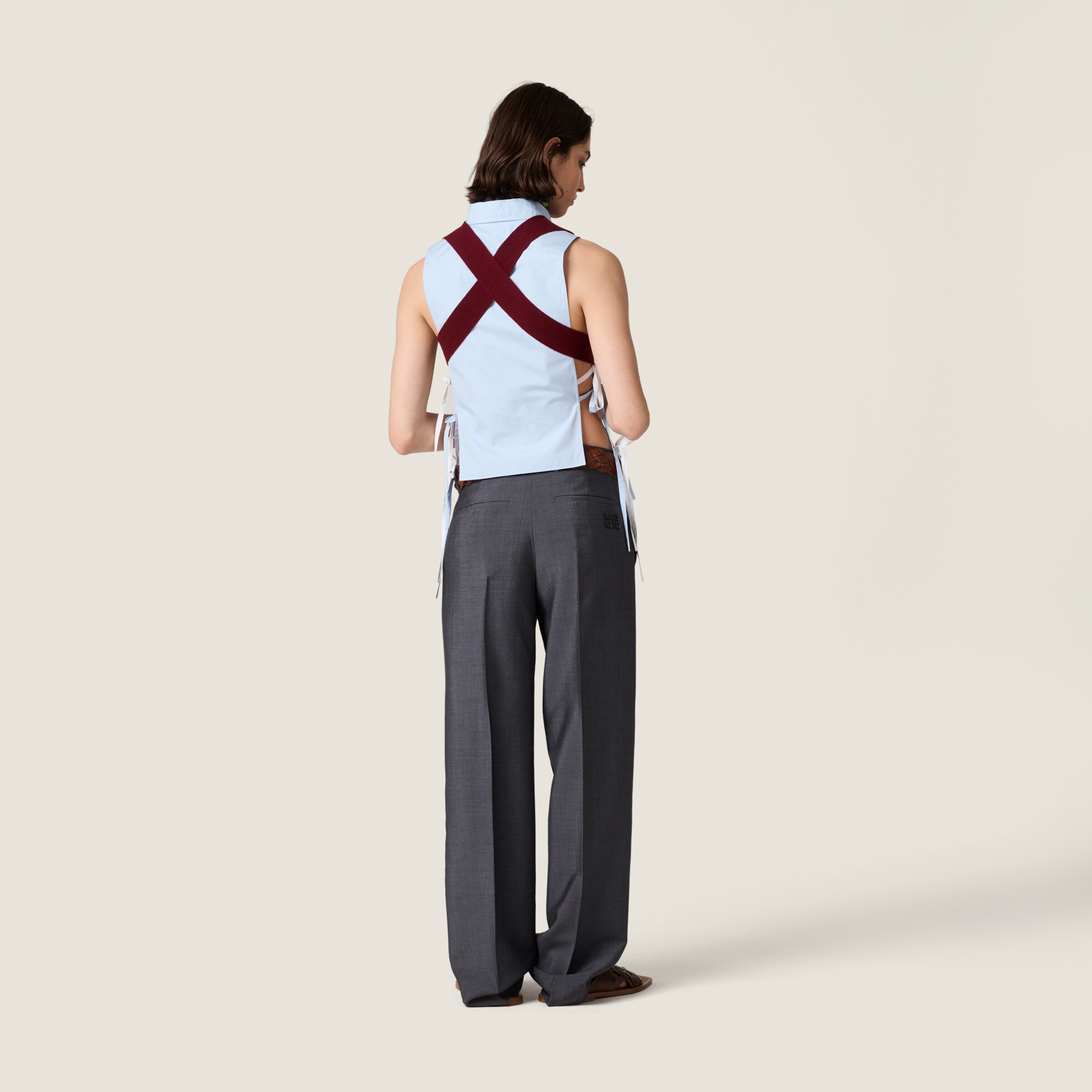 アマラントレッド カシミヤ ニット ベスト | Miu Miu - 日本
