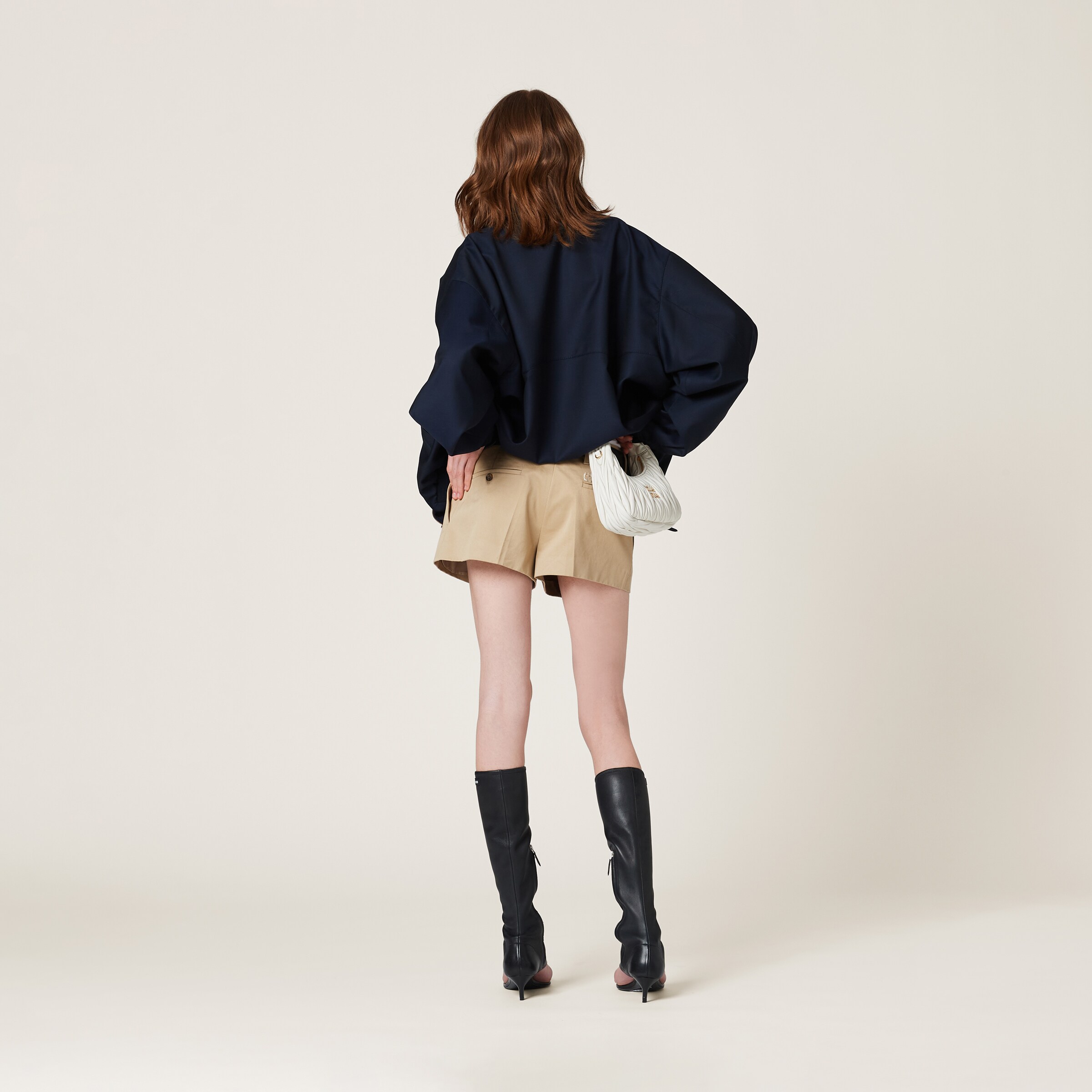 ベージュ チノ ショートパンツ | Miu Miu