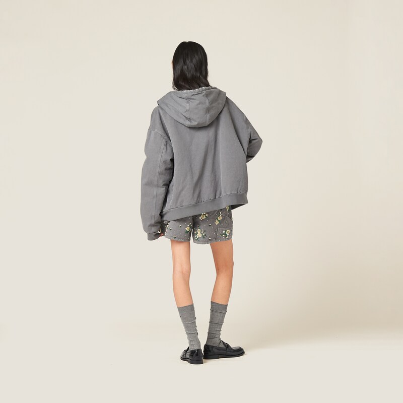 Garment-dyed gabardine Bermudas