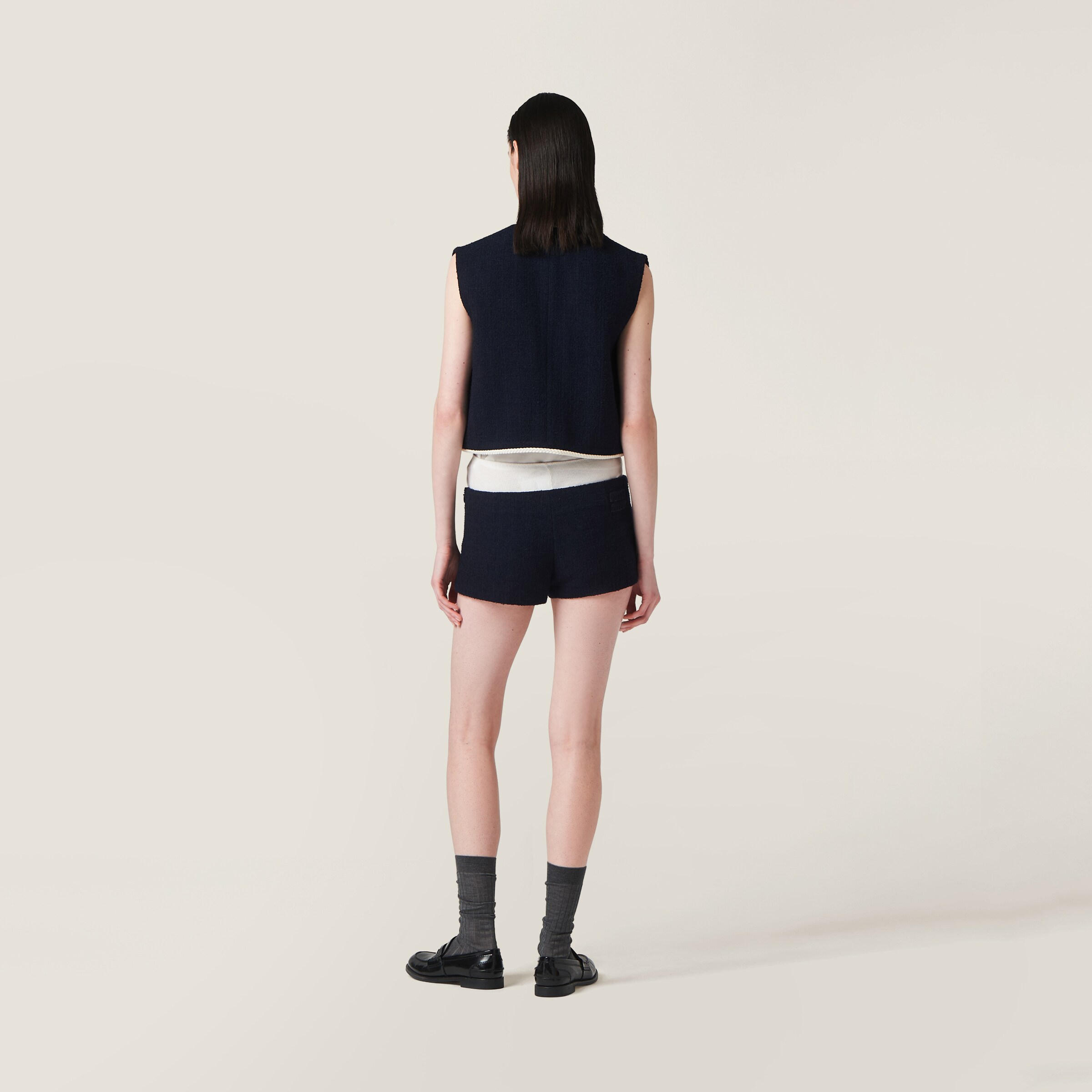 MIUMIU SHORTS 25S 268037