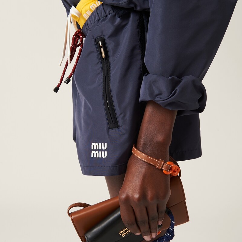 Shorts de tejido técnico