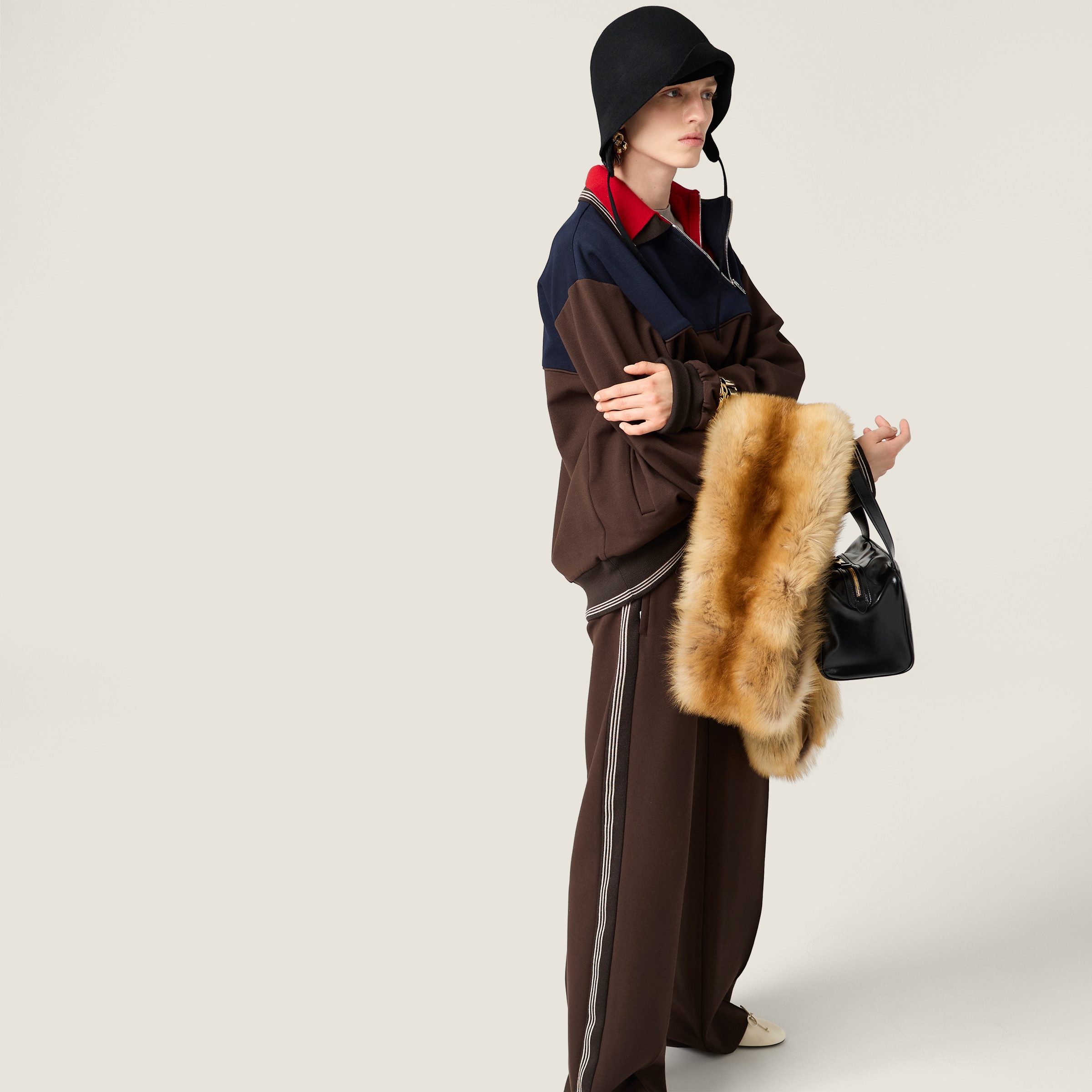 25AW miumiu ファブリック ステッチ ニット パンツ ダークブラウン ファブリック ステッチ ニット パンツ | Miu Miu