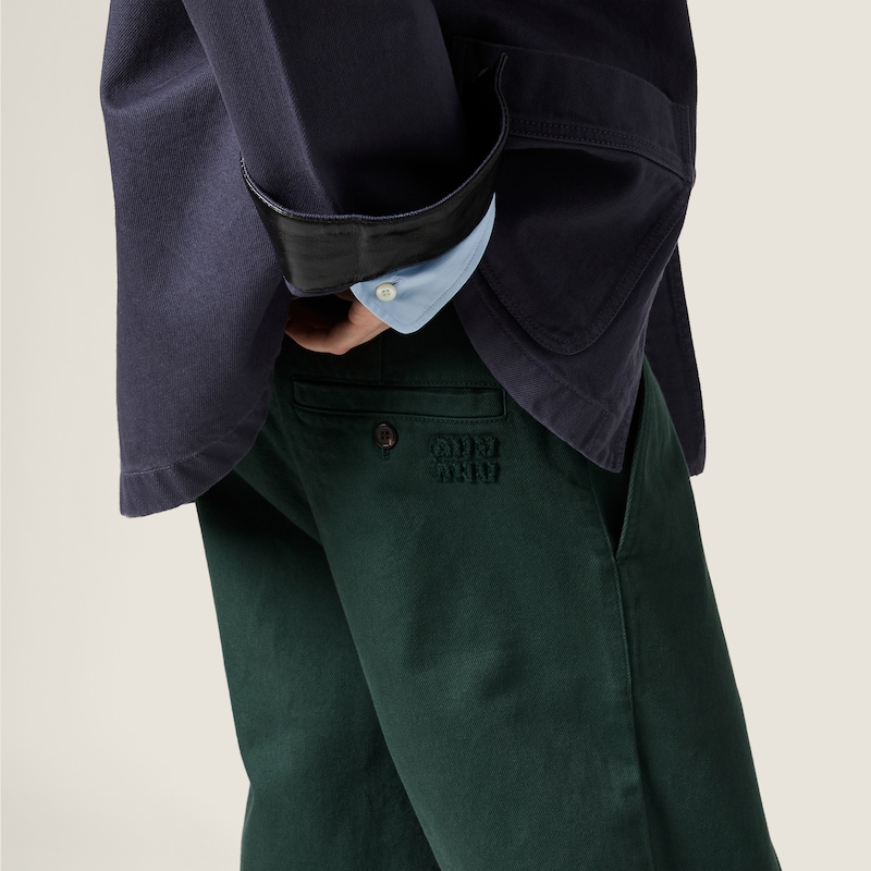 Garment-dyed gabardine pants