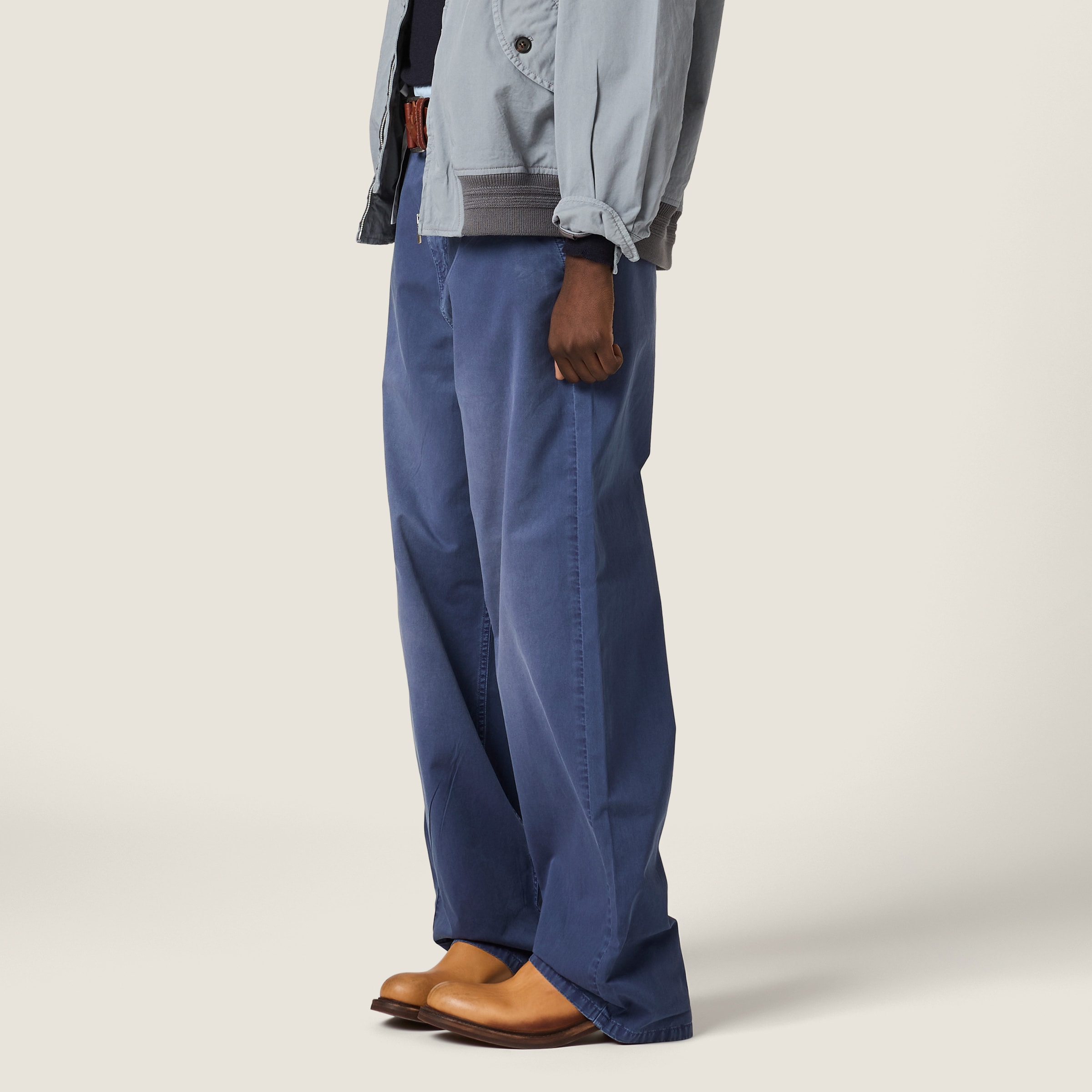 umiページ Uniform Blue Garment-dyed Twill Pants | Miu Miu - Japan