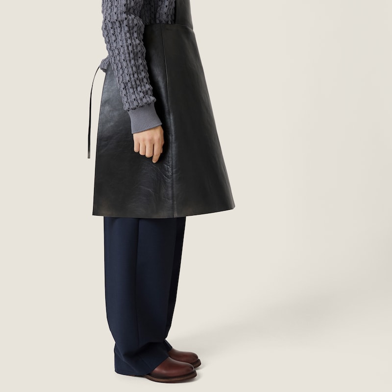 レザーエプロン