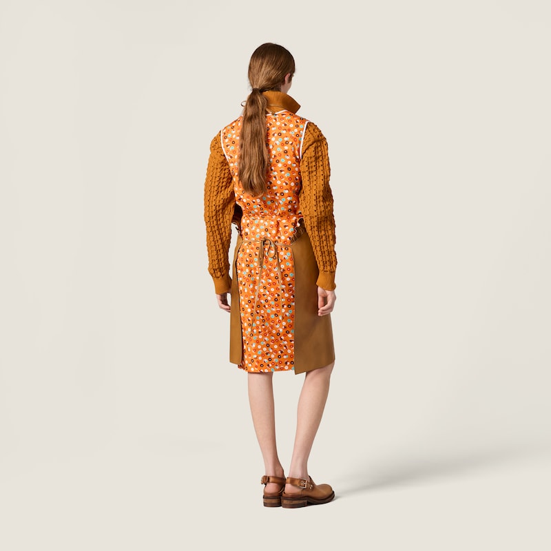 レザー ピナフォア エプロン