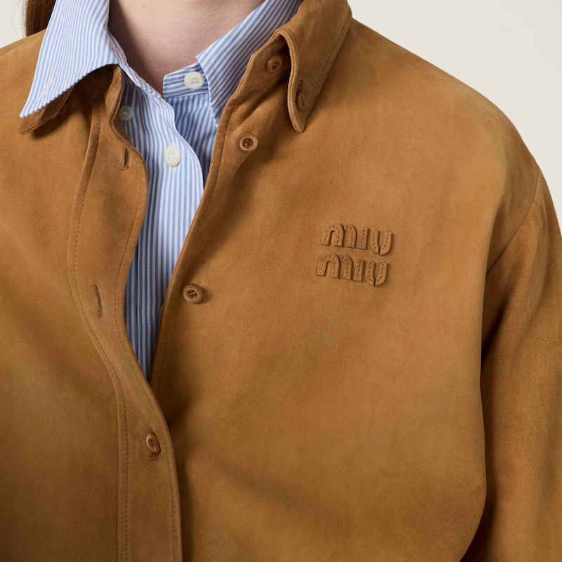 Chemise en suède ciré