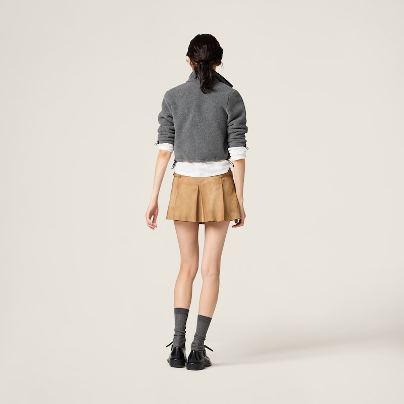 Gonna in camoscio a pieghe