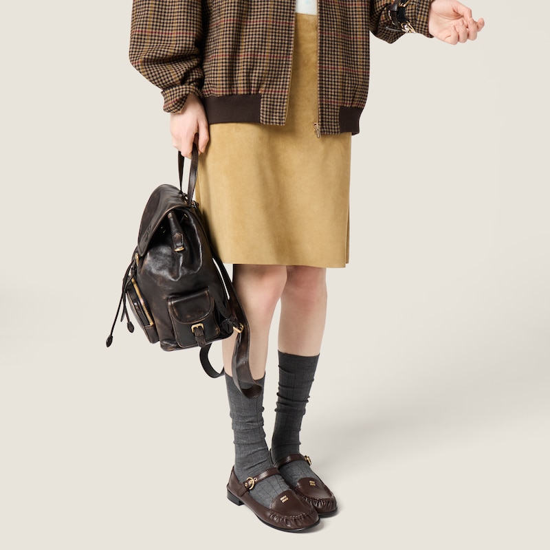 蜡面绒面革半身裙