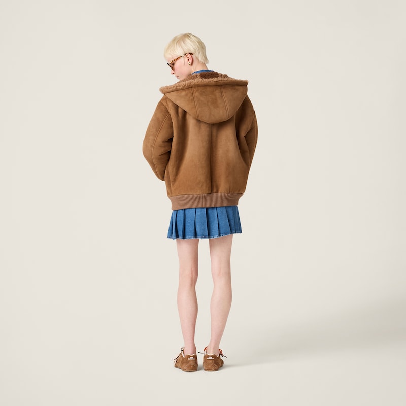 羊羔绒连帽夹克