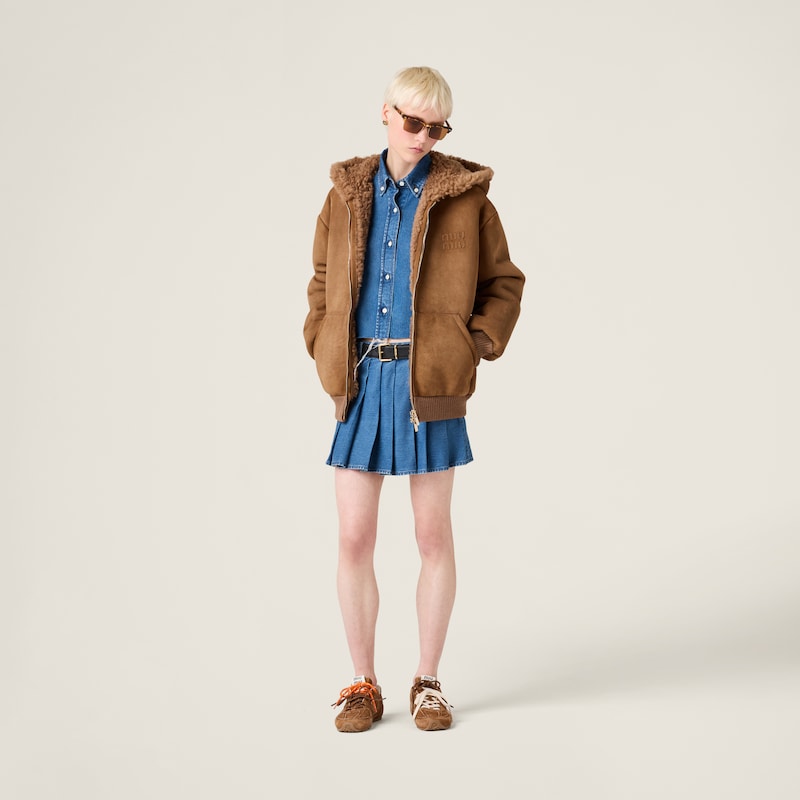 羊羔绒连帽夹克