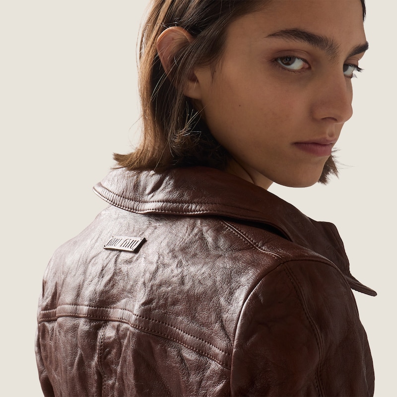 Cazadora estilo sobrecamisa de piel
